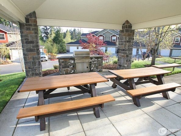 4321 Issaquah-Pine Lake Road SE 408, Sammamish WA 98075