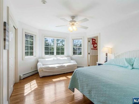 50 Claremont Road, Fort Lee NJ 07024
