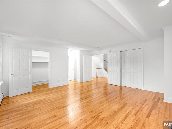 519 Summit Avenue, Fort Lee NJ 07024