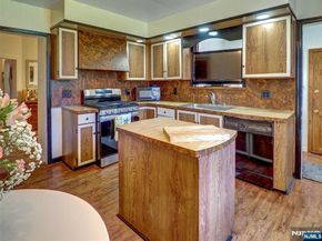 24 54th Street, Bayonne NJ 07002