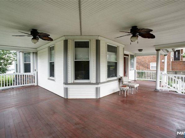 941 Edgewater Avenue, Ridgefield NJ 07657