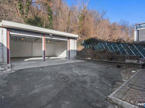 436 Undercliff Avenue, Edgewater NJ 07020