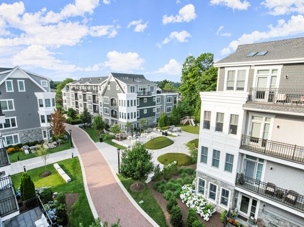 160 Park Street 204, New Canaan CT 06840