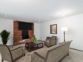 17 Alan Avenue, Danbury CT 06811