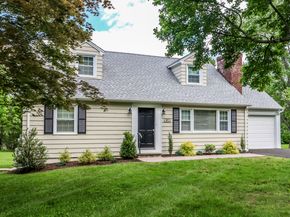 17 Alan Avenue, Danbury CT 06811