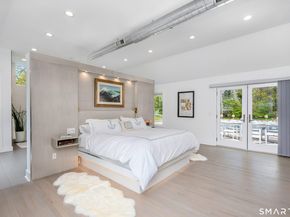 8 Pasture Lane, Darien CT 06820