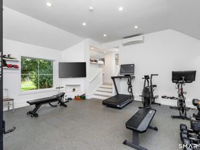 8 Pasture Lane, Darien CT 06820