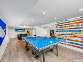 8 Pasture Lane, Darien CT 06820