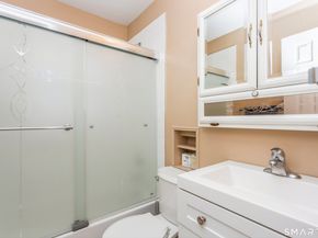 10 Freedman Drive, Norwalk CT 06854