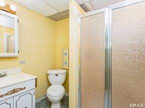 10 Freedman Drive, Norwalk CT 06854