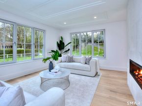 19 E Horseshoe Lane, Westport CT 06880