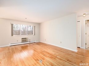 28 Rollingwood Drive 28, Brookfield CT 06804
