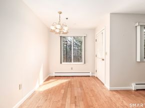 28 Rollingwood Drive 28, Brookfield CT 06804