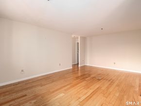 28 Rollingwood Drive 28, Brookfield CT 06804