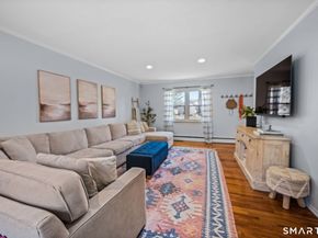 19 Oriole Drive, Norwalk CT 06851