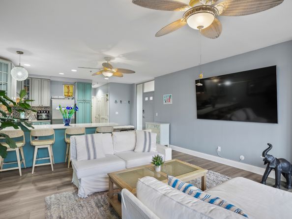 98 Southfield Avenue 101, Stamford CT 06902