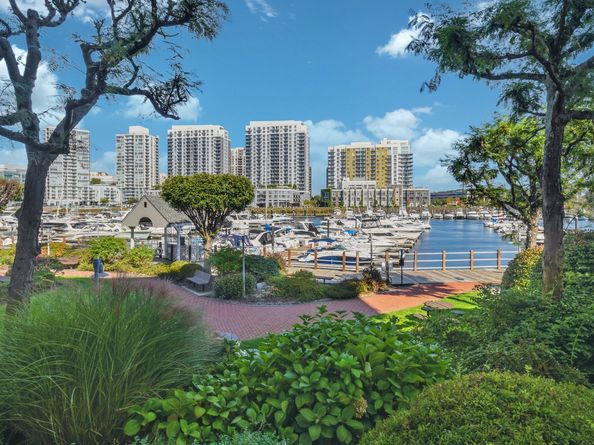 98 Southfield Avenue 101, Stamford CT 06902