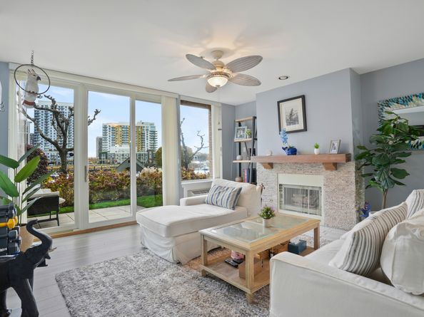 98 Southfield Avenue 101, Stamford CT 06902