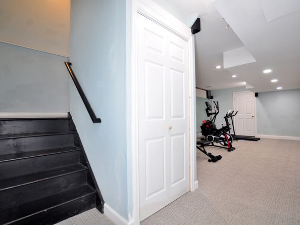 1-1/2 Colony Place, Norwalk CT 06851