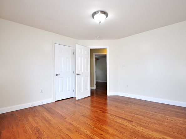 1-1/2 Colony Place, Norwalk CT 06851
