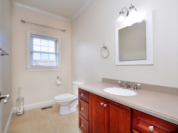 1-1/2 Colony Place, Norwalk CT 06851
