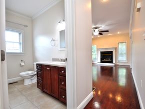 1-1/2 Colony Place, Norwalk CT 06851