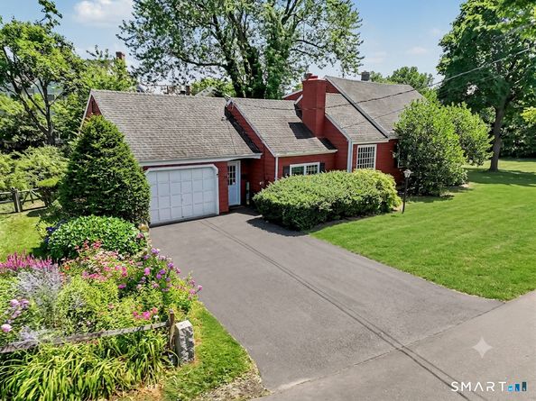 14 Meridian Road, Norwalk CT 06853