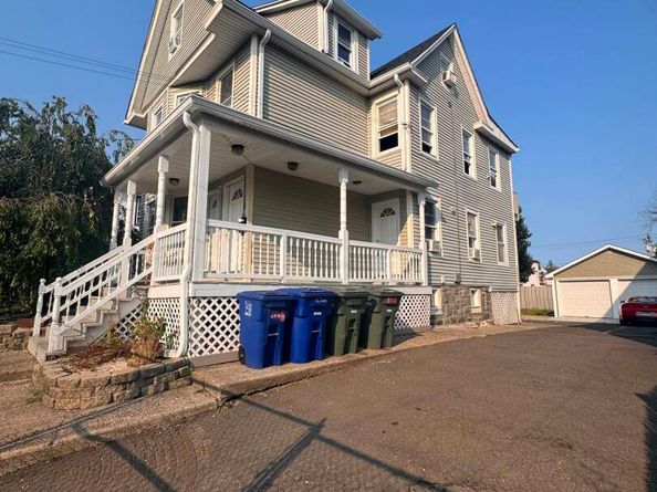  106 JONES Street, Bridgeport CT 06604