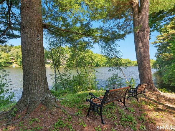 141 Canoe Brook Road, Trumbull CT 06611