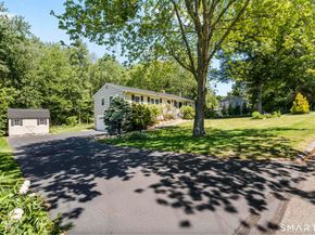 7 Winthrop Drive, Shelton CT 06484