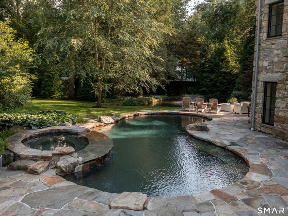 31 Stonybrook Road, Westport CT 06880