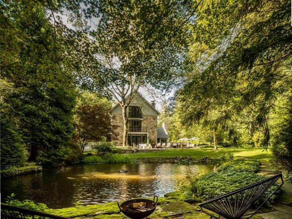 31 Stonybrook Road, Westport CT 06880