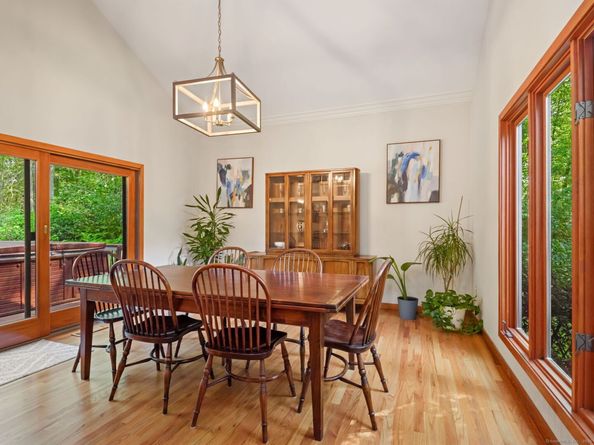 5 Walker Lane, Weston CT 06883