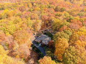 5 Walker Lane, Weston CT 06883
