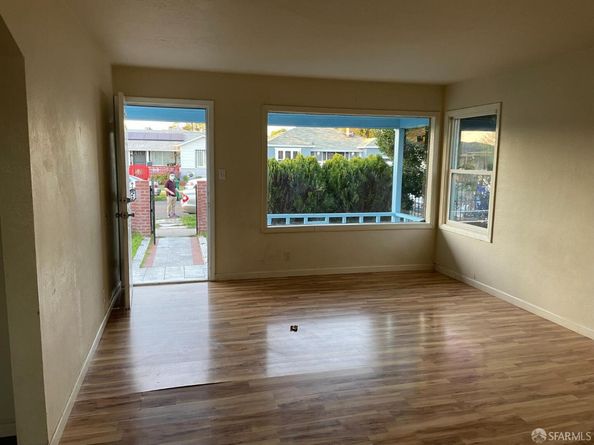 1902 Dunn Avenue, Richmond CA 94801
