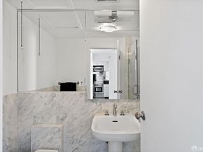 10 Miller Place 1002, San Francisco CA 94108