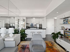 10 Miller Place 1002, San Francisco CA 94108