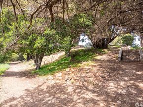 875 Vermont Street 204, San Francisco CA 94107
