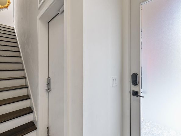 187 Avocet Way, San Francisco CA 94124