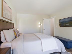 1209 Oak Grove Avenue 304, Burlingame CA 94010