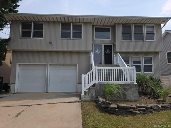 2871 Shore Road, Seaford NY 11783