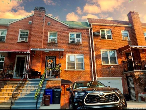 4382 Byron Avenue, Bronx NY 10466