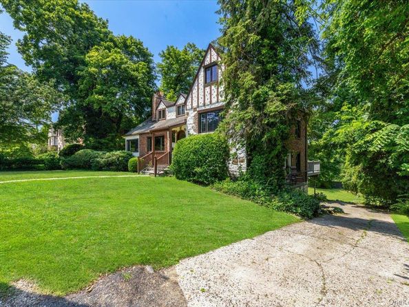 38 Fenimore Drive, Harrison NY 10528
