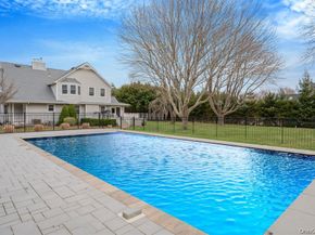 300 Private Road 8, Cutchogue NY 11935