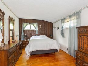 20 Duane Drive, Ronkonkoma NY 11779