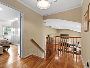 56 Middle Lane, Jericho NY 11753