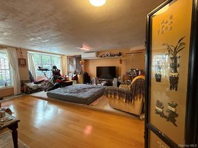 13512 118th Street, South Ozone Park NY 11420