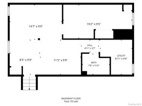 7 Penndale Drive, Amityville NY 11701