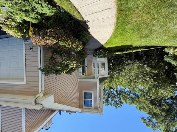 121 Winding Ridge Road 121 Winding Ridge Road, White Plains NY 10603