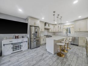 35 Oklahoma Avenue, Bay Shore NY 11706